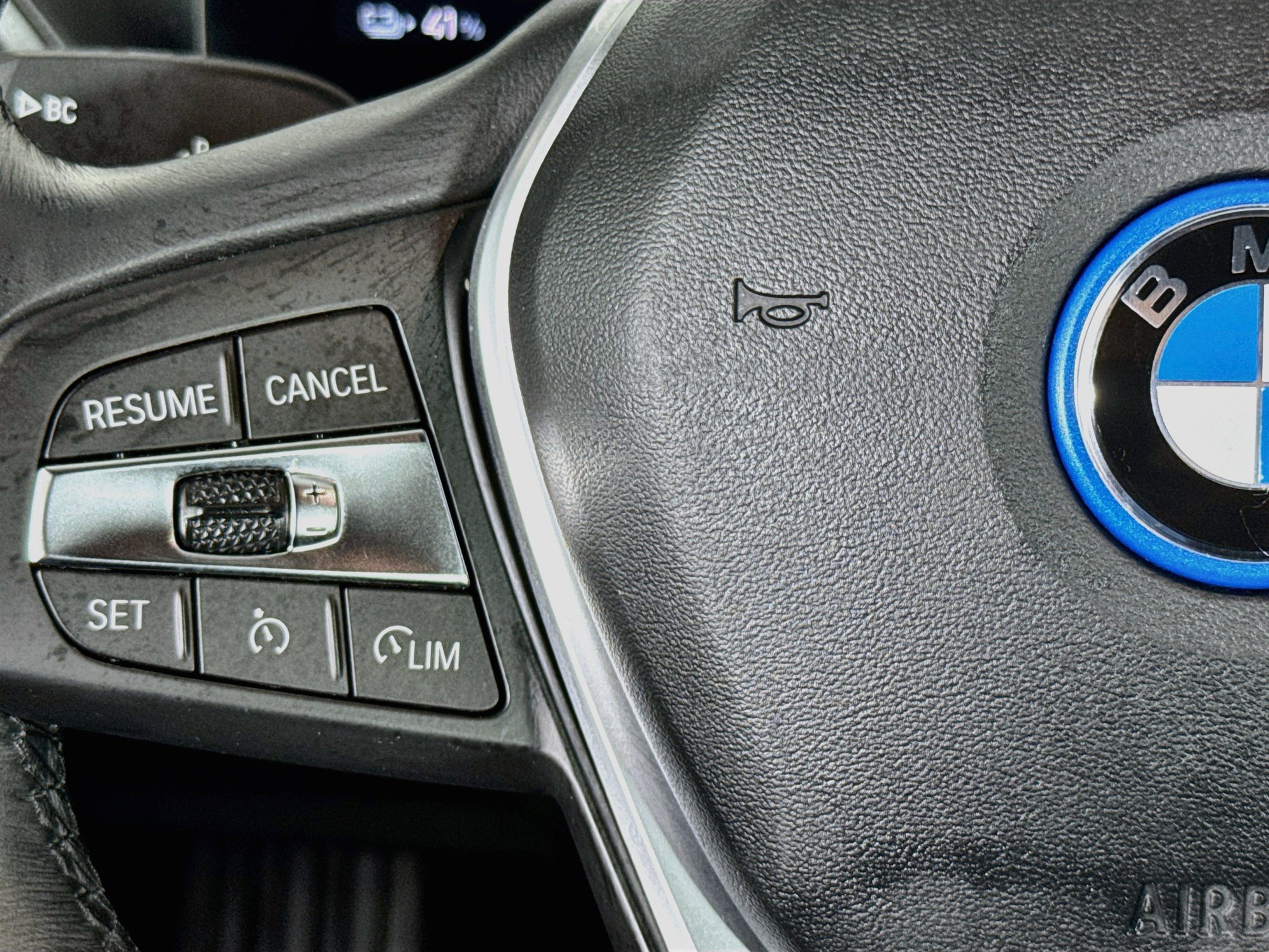Used 2023 BMW i4 eDrive40 w/ Premium Package RWD image 11