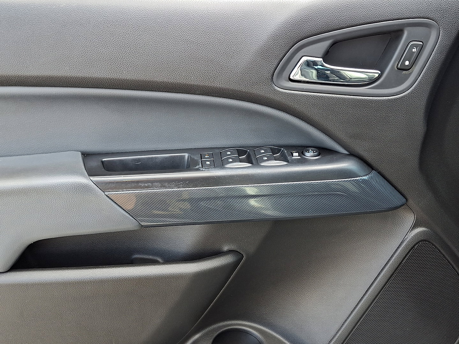 Used 2017 Chevrolet Colorado Z71 image 13