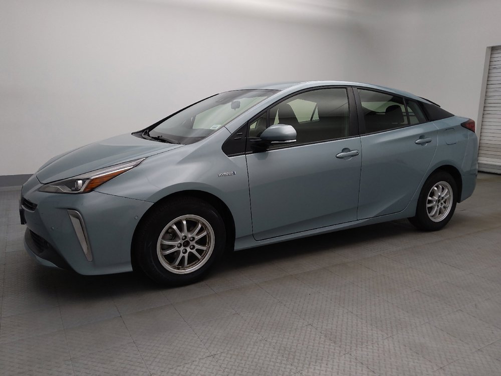 Used 2019 Toyota Prius LE AWD/4WD image 2