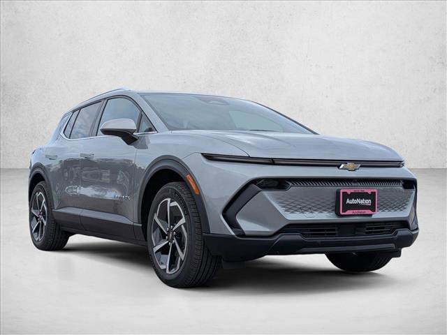 New 2026 Chevrolet Equinox EV LT image 3