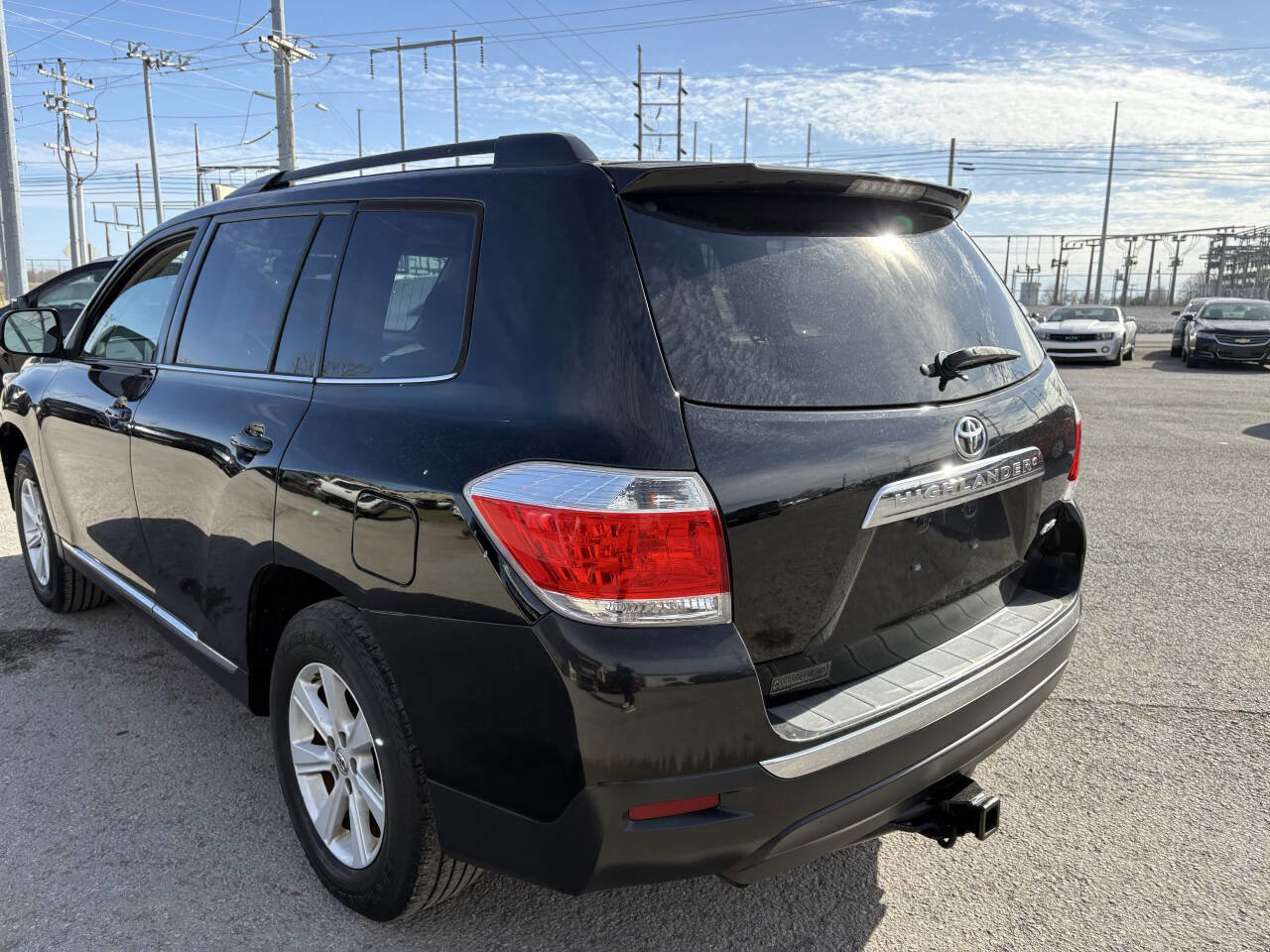 Used 2013 Toyota Highlander SE AWD/4WD image 12