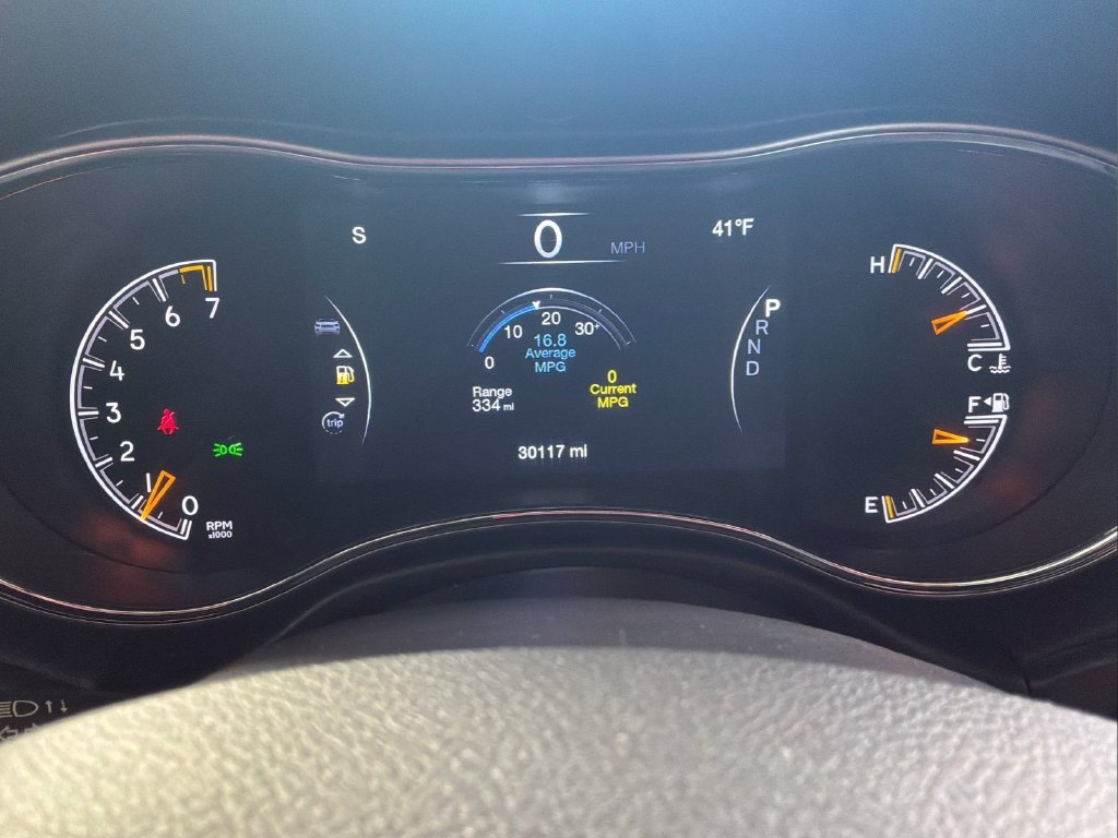 Certified 2022 Jeep Grand Cherokee Limited AWD/4WD image 31