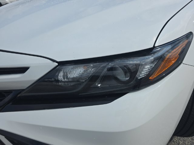 Used 2023 Toyota Camry SE FWD image 31