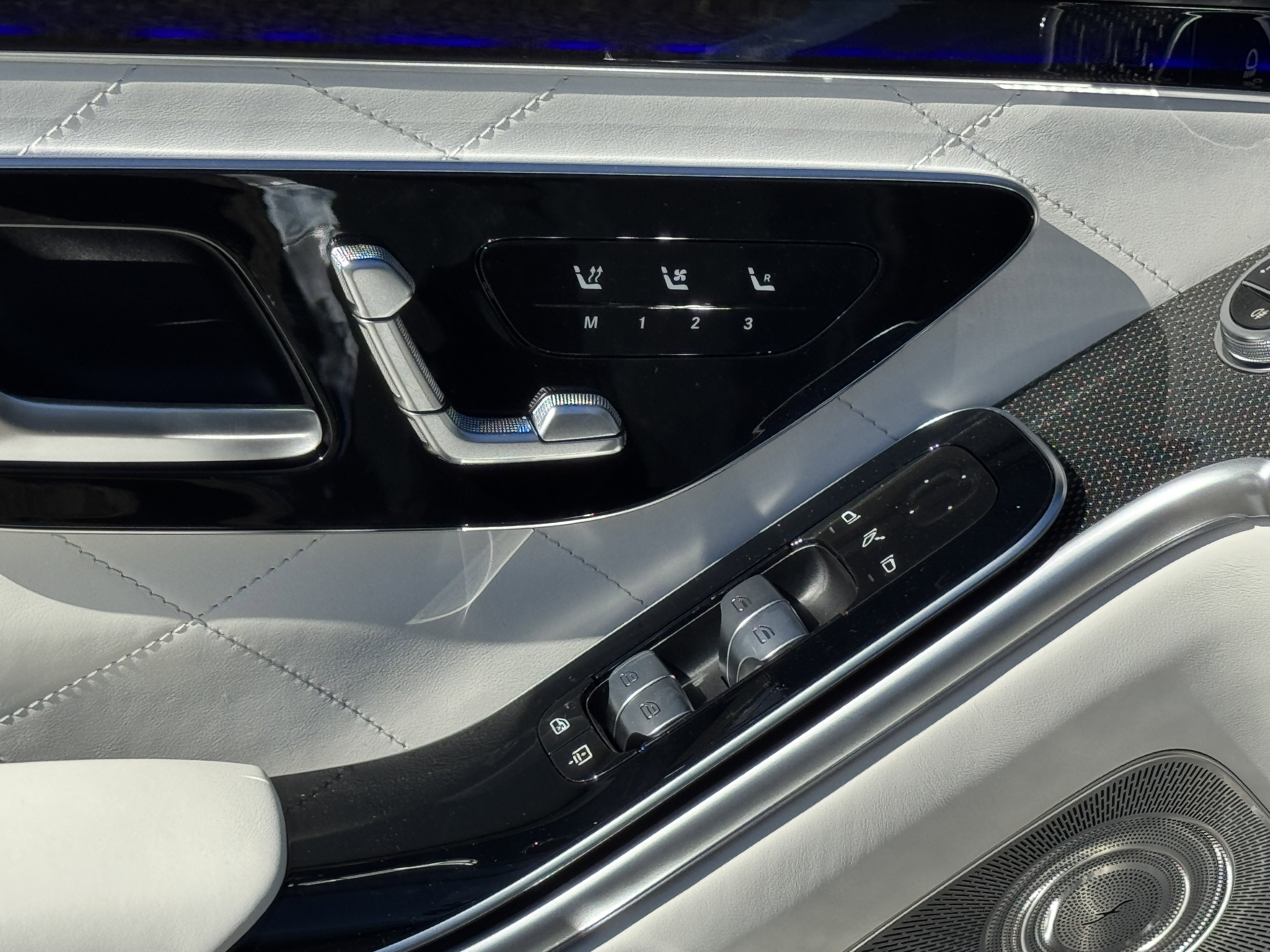 New 2026 Mercedes-Benz S 580 4MATIC Sedan image 17