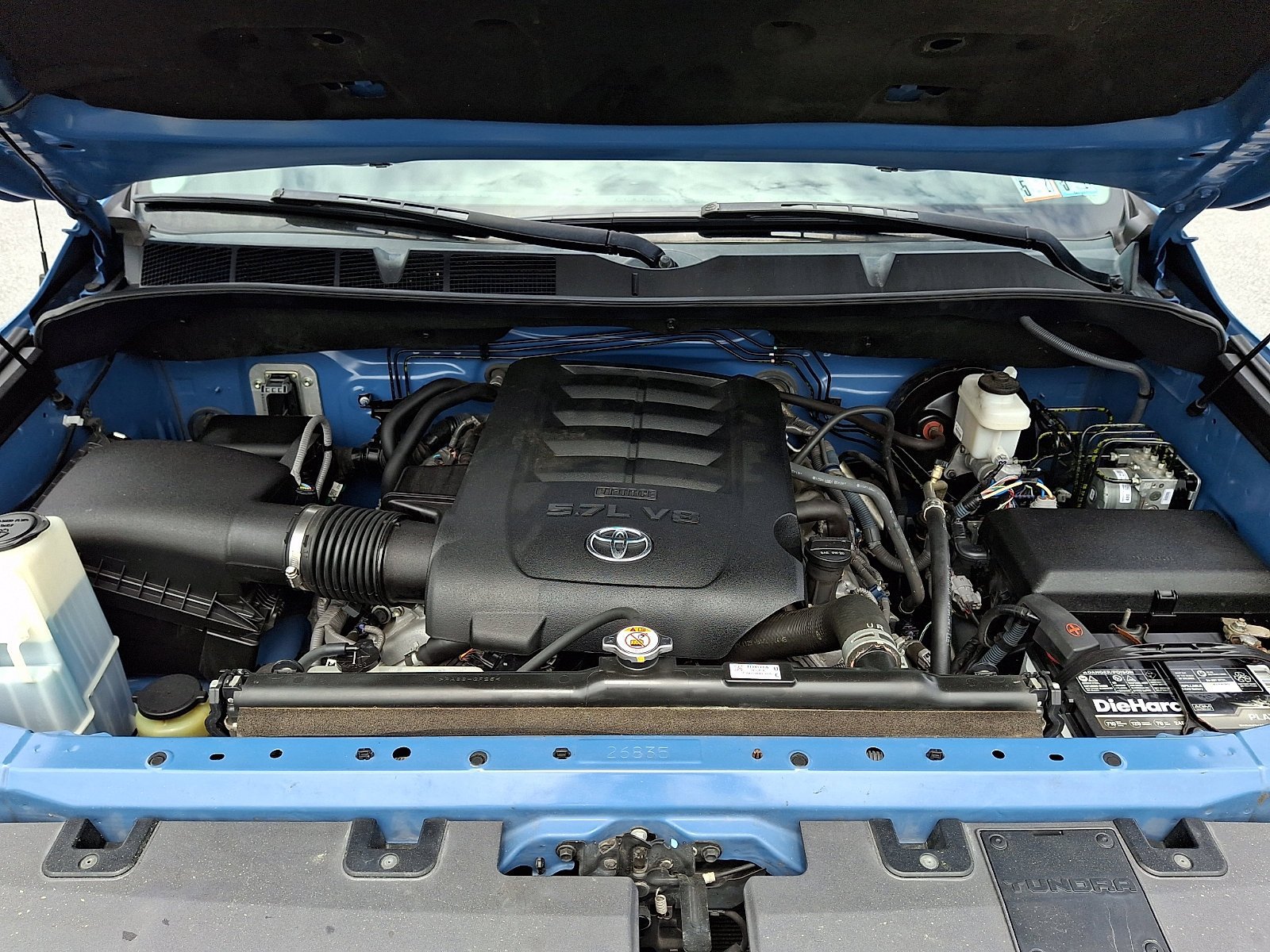 Used 2019 Toyota Tundra SR5 w/ SR5 Upgrade Package AWD/4WD image 27