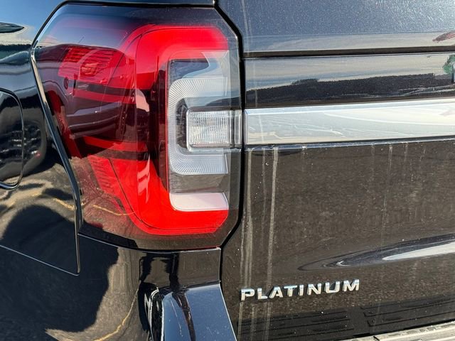Certified 2022 Ford Expedition Platinum image 30