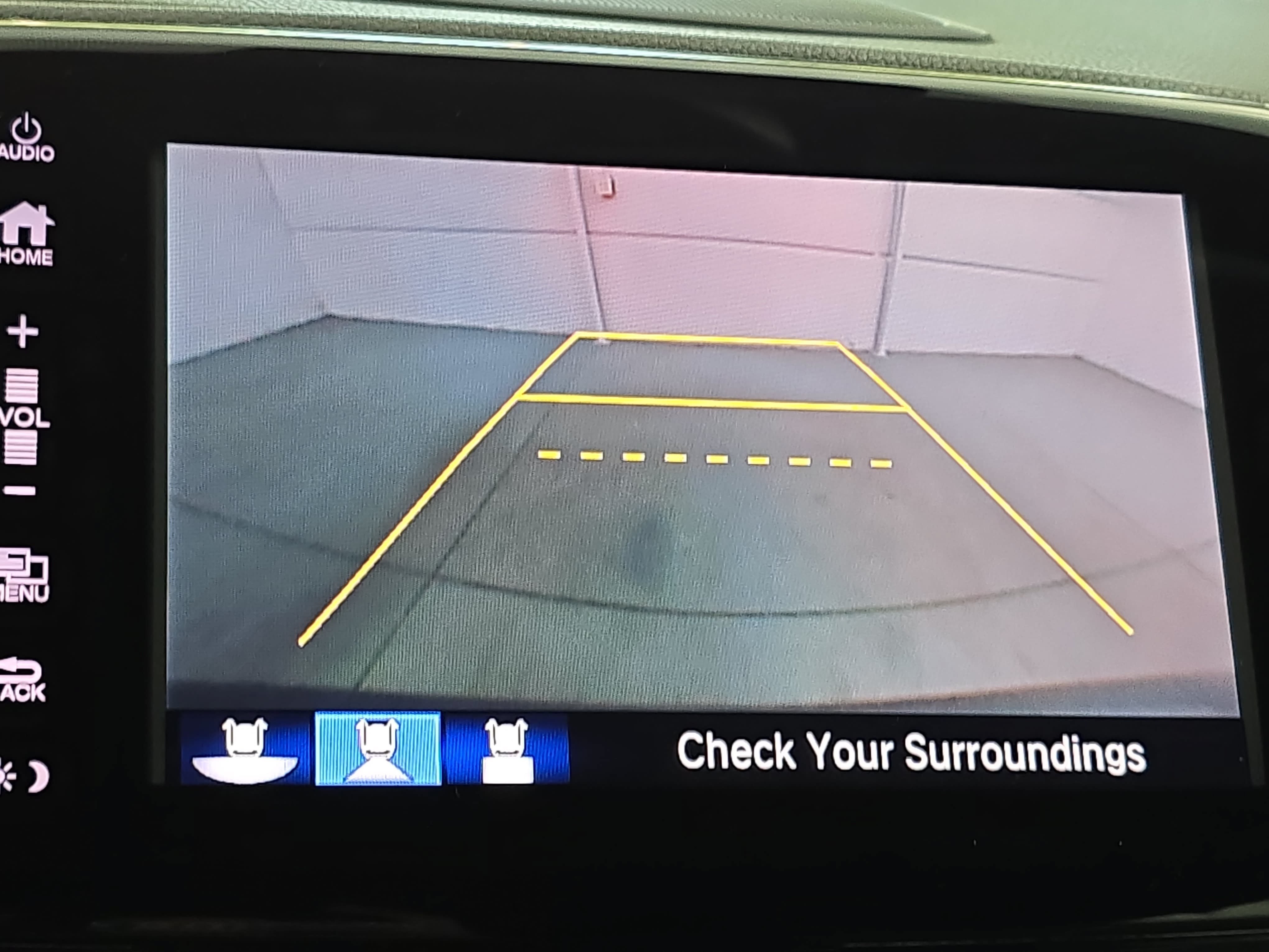 Used 2018 Honda Pilot Touring image 24