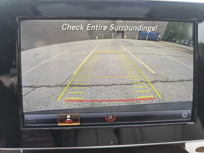 Used 2018 Mercedes-Benz C 300 4MATIC Sedan image 10
