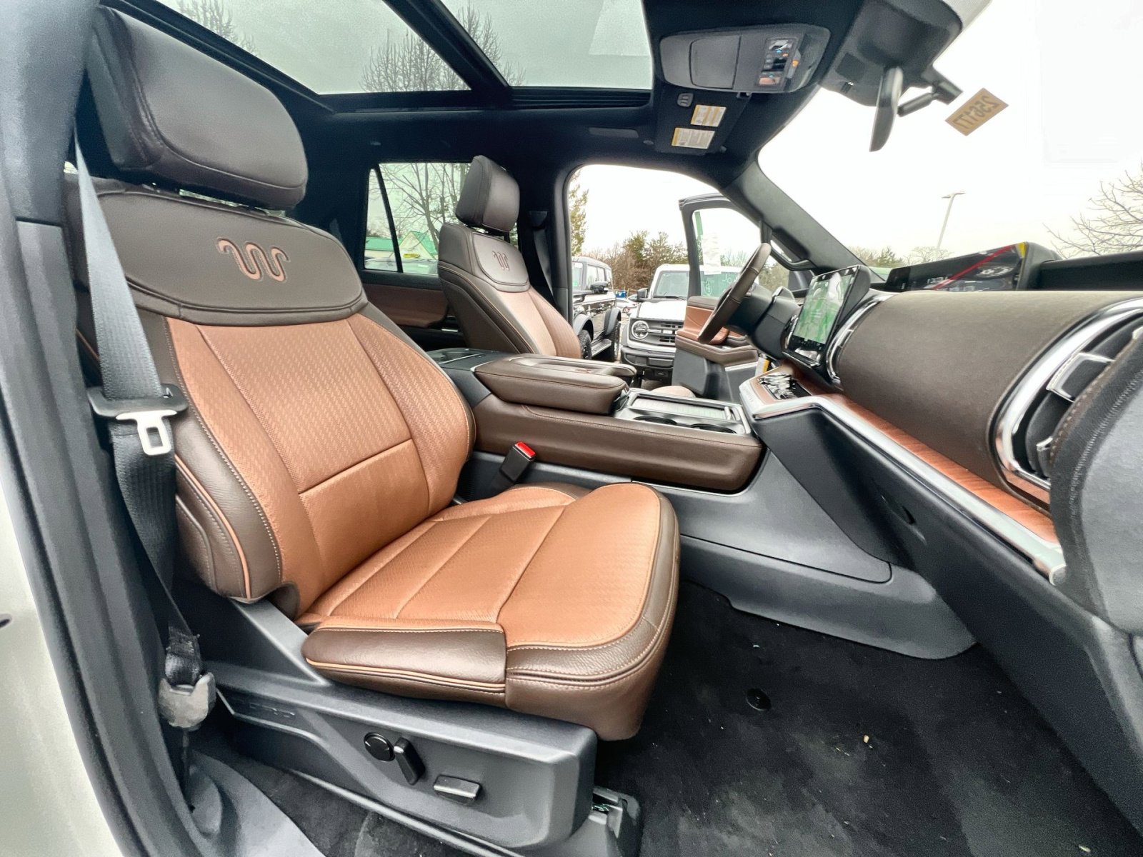 New 2025 Ford Expedition King Ranch image 28