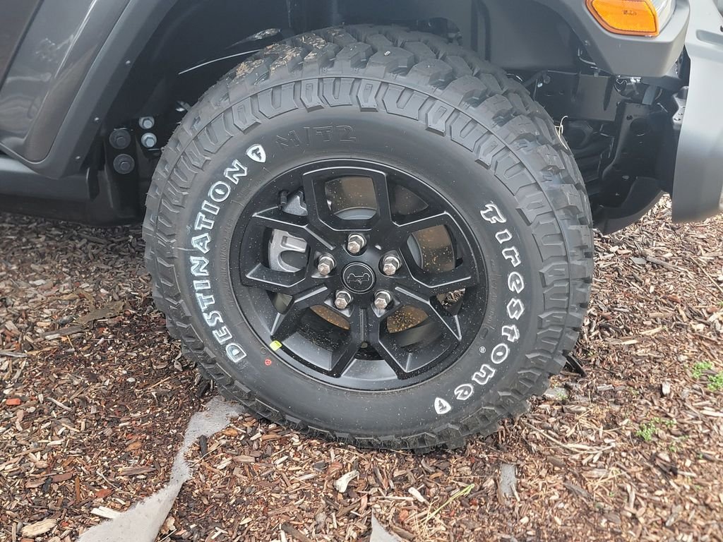 New 2026 Jeep Gladiator Sport AWD/4WD image 3
