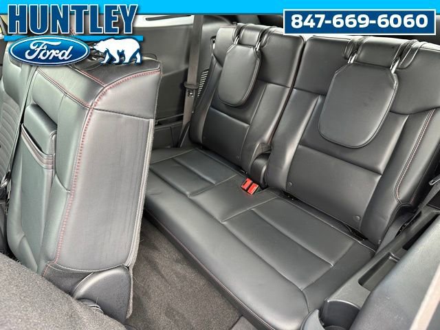 Used 2025 Ford Explorer ST-Line w/ Premium Package image 15