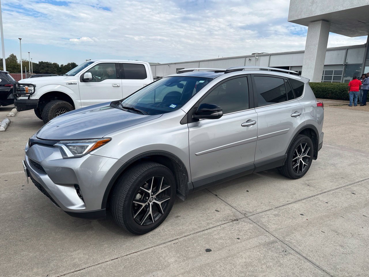 Used 2018 Toyota RAV4 SE w/ Power Extra Value Package