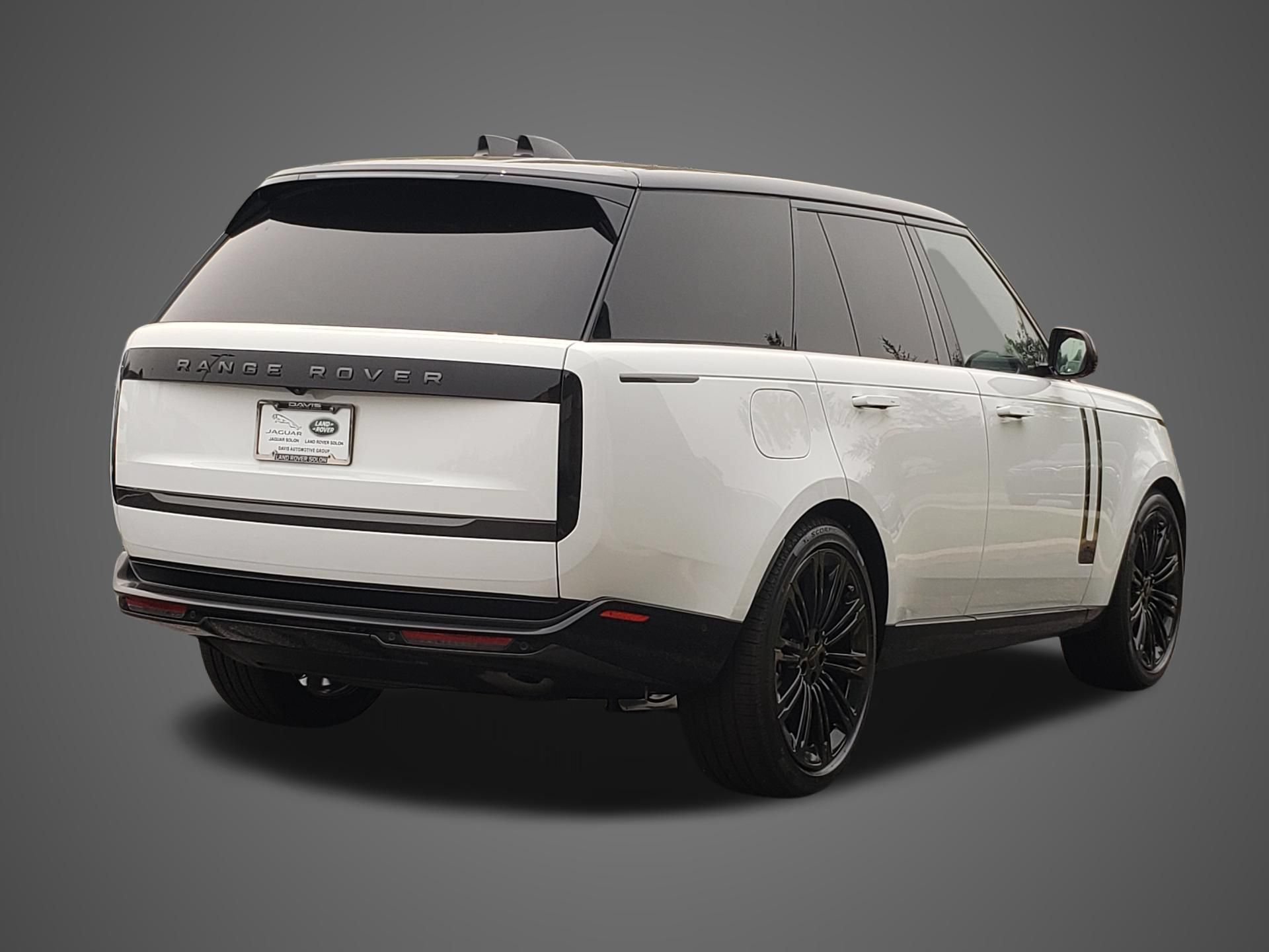 New 2026 Land Rover Range Rover SE AWD/4WD image 5