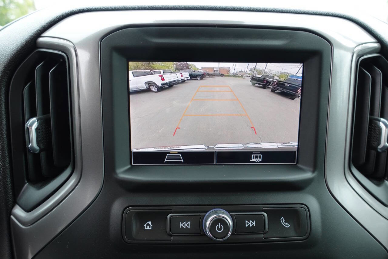 Used 2024 GMC Sierra 1500 Pro w/ Pro Value Package AWD/4WD image 38