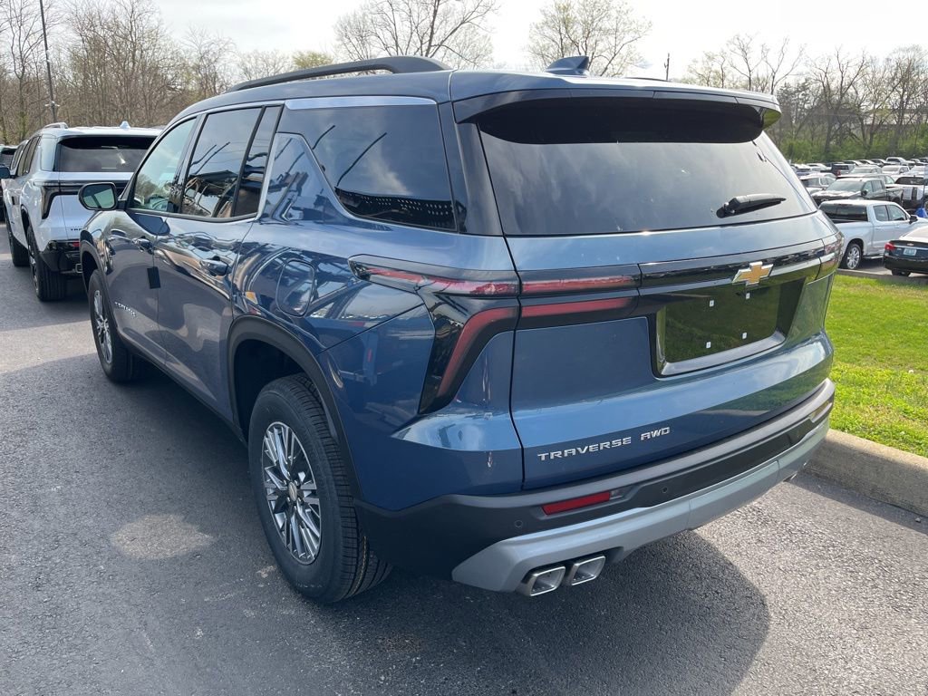 New 2026 Chevrolet Traverse LT image 4