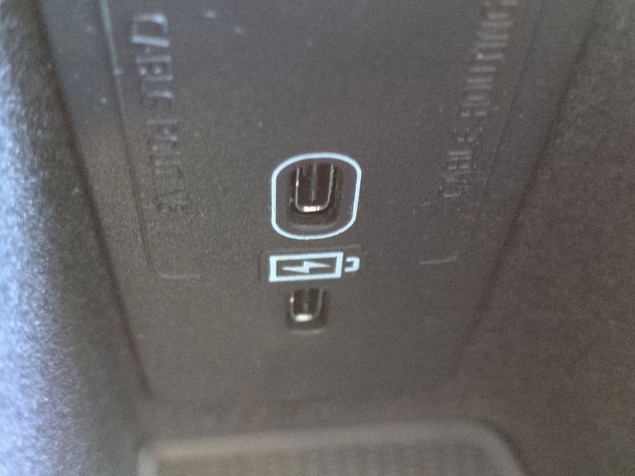 New 2026 Volvo XC60 T8 Plus image 19