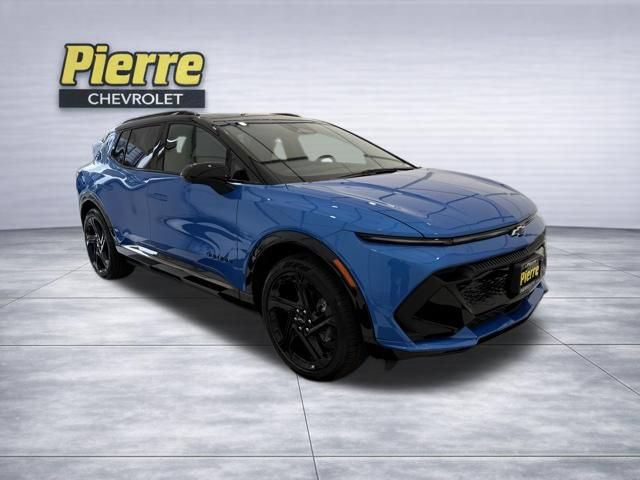 New 2026 Chevrolet Equinox EV RS FWD image 7