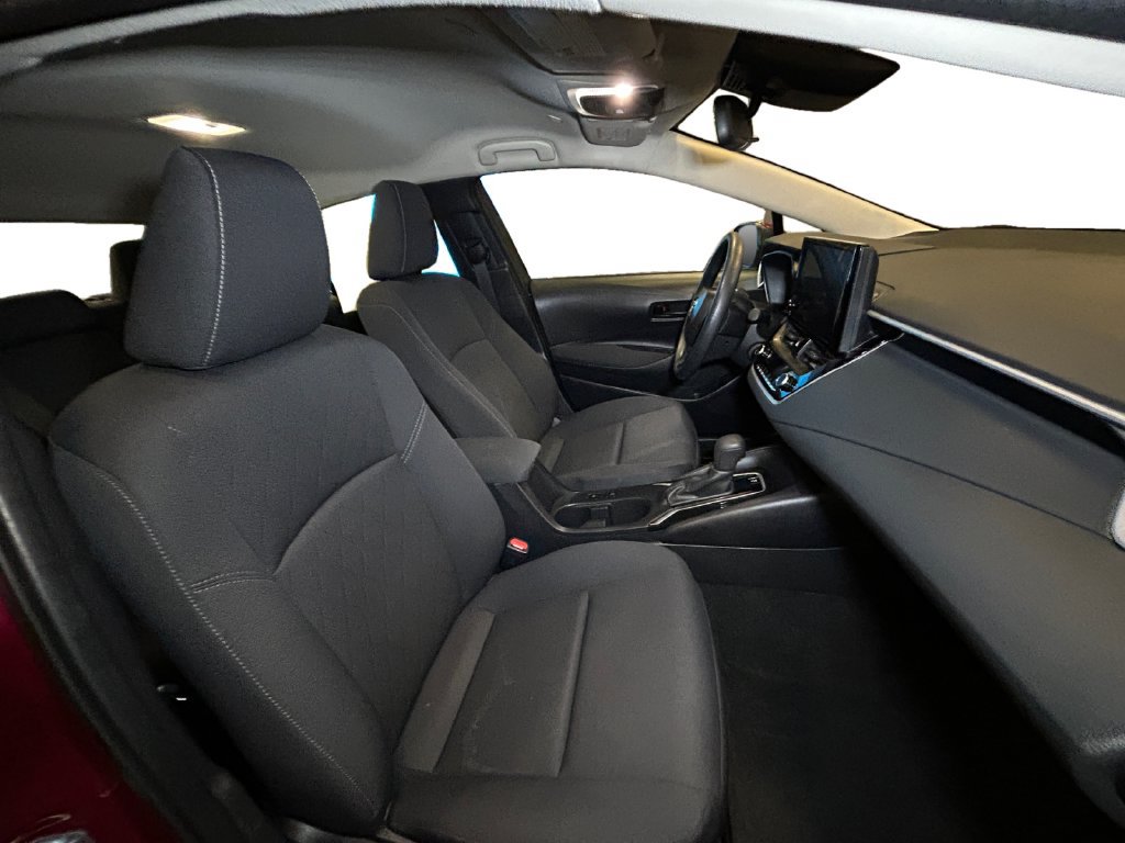 Certified 2025 Toyota Corolla LE FWD image 15