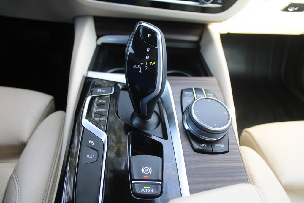 Used 2019 BMW 530i image 39