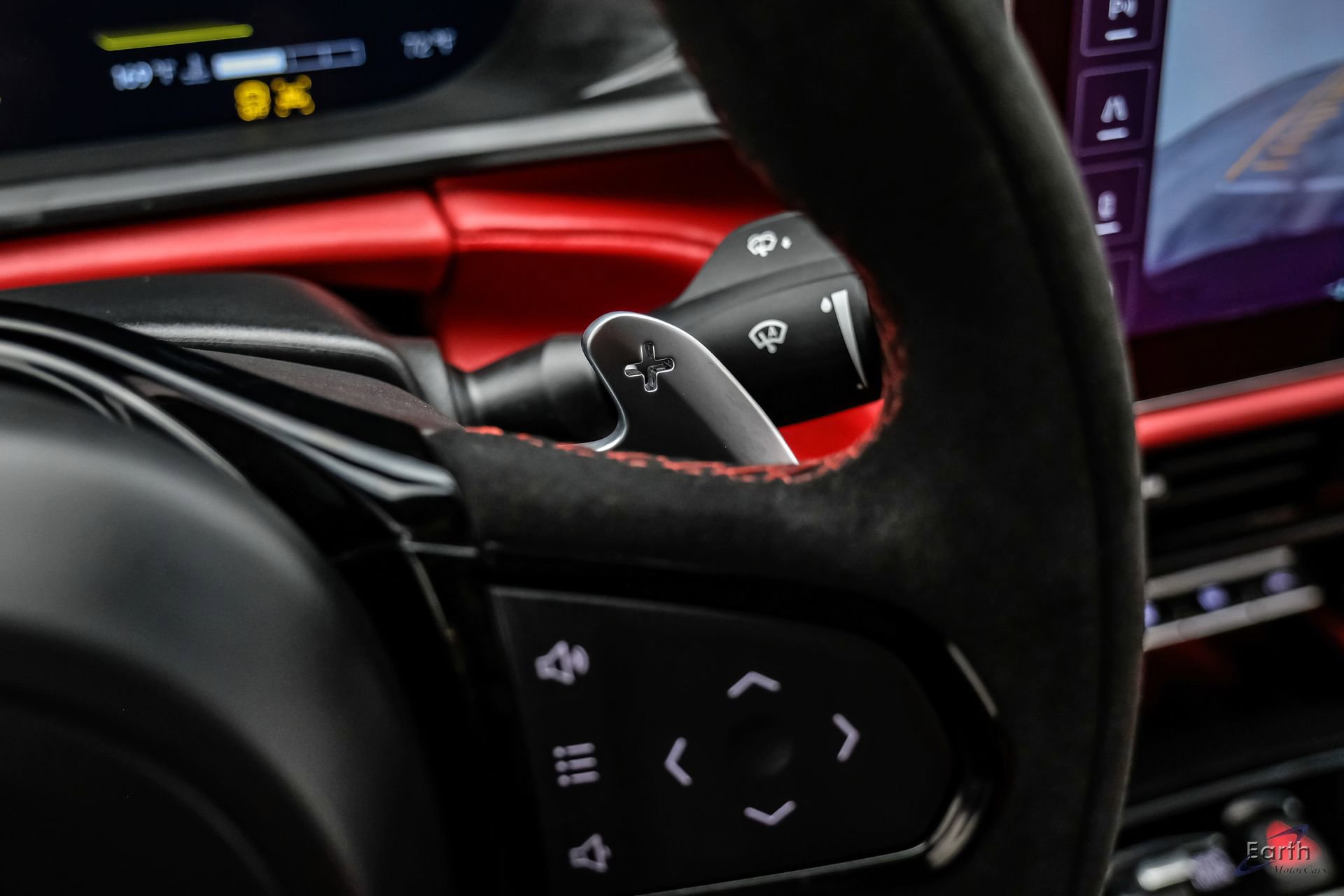 Used 2025 Lotus Emira RWD image 54