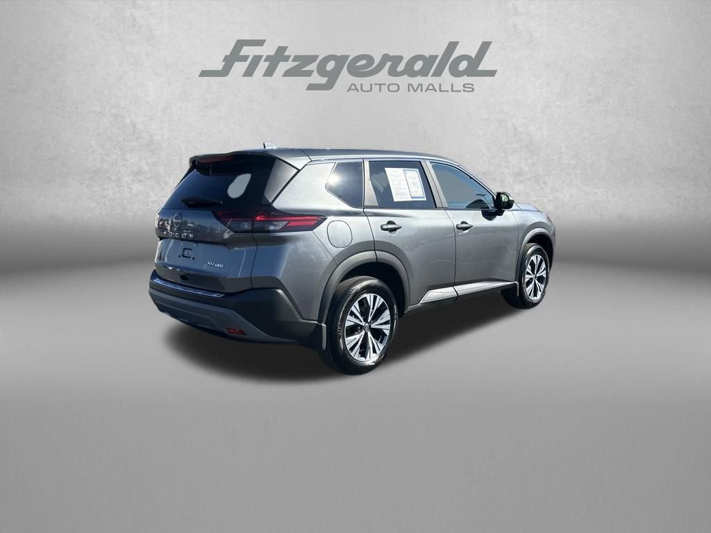Used 2023 Nissan Rogue SV image 7