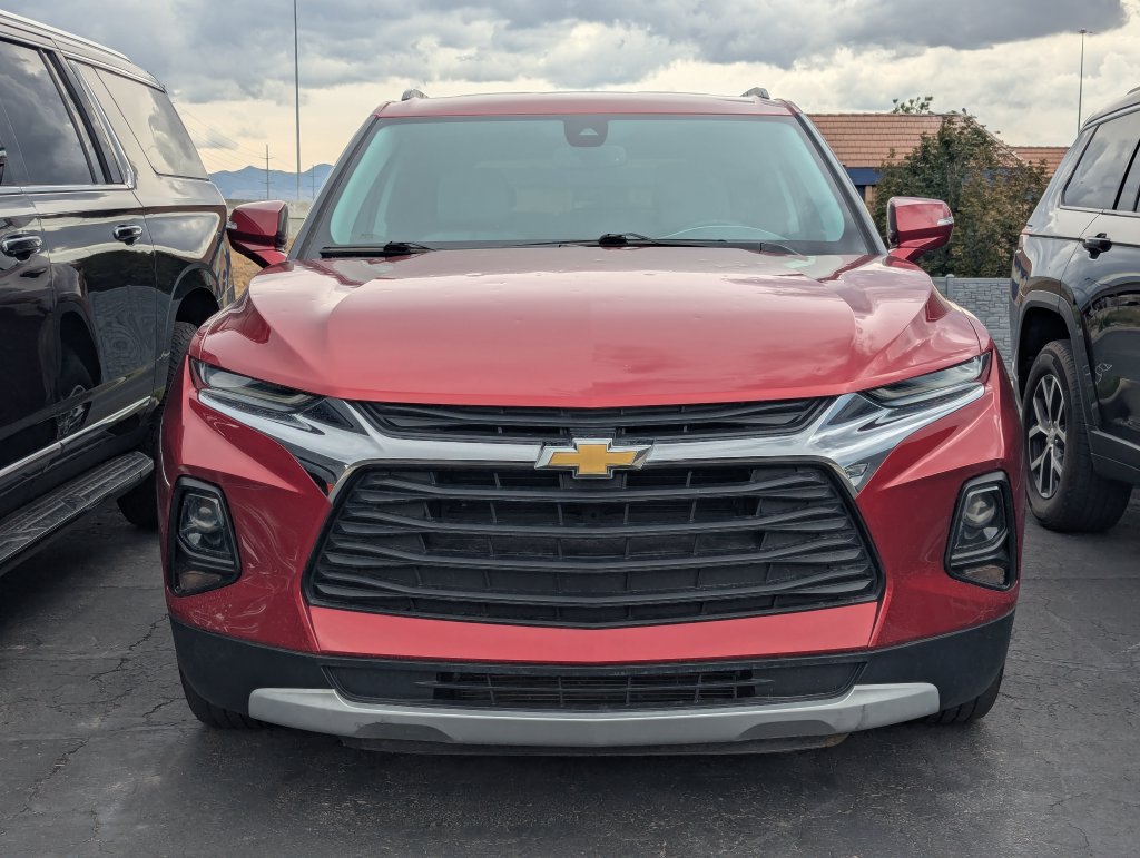 Used 2021 Chevrolet Blazer LT AWD/4WD image 2
