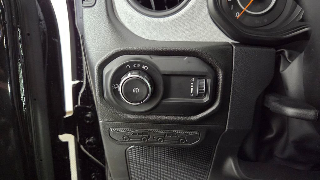 New 2026 Jeep Wrangler Sport AWD/4WD image 18