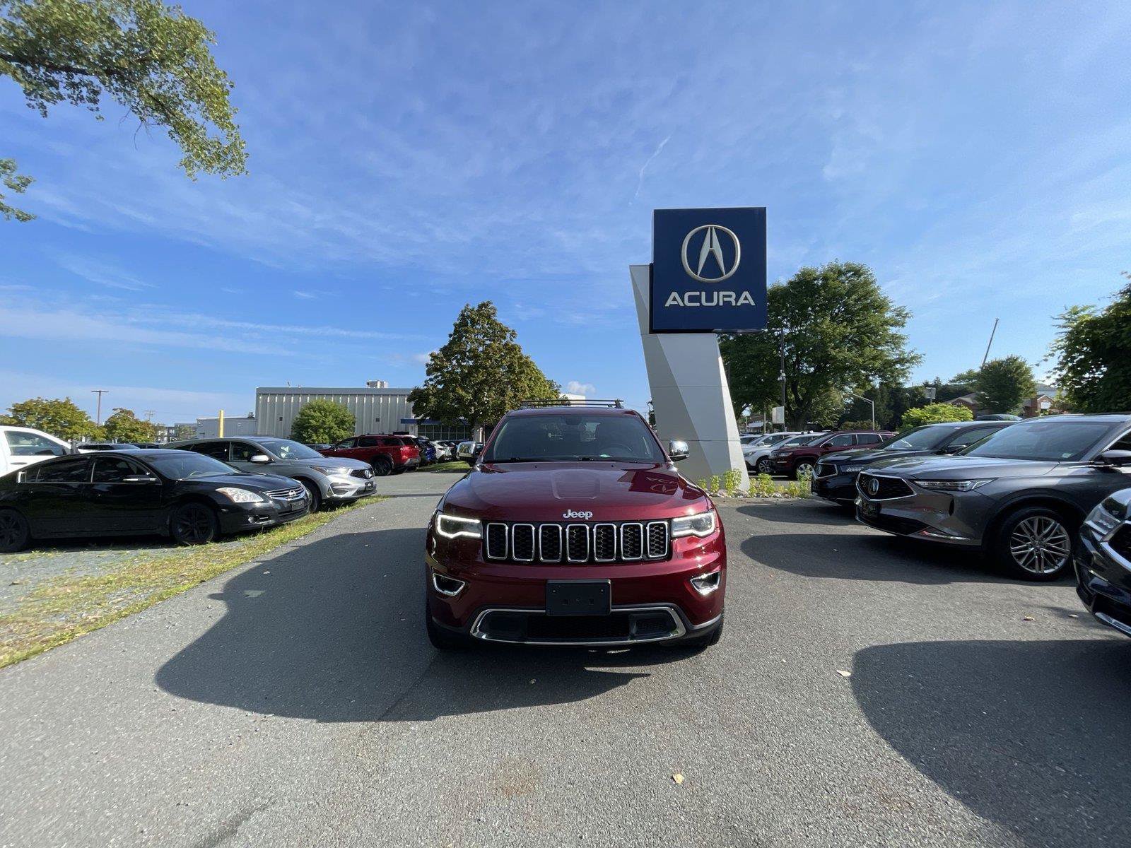 Used 2021 Jeep Grand Cherokee Limited w/ Sun & Sound Group AWD/4WD image 28