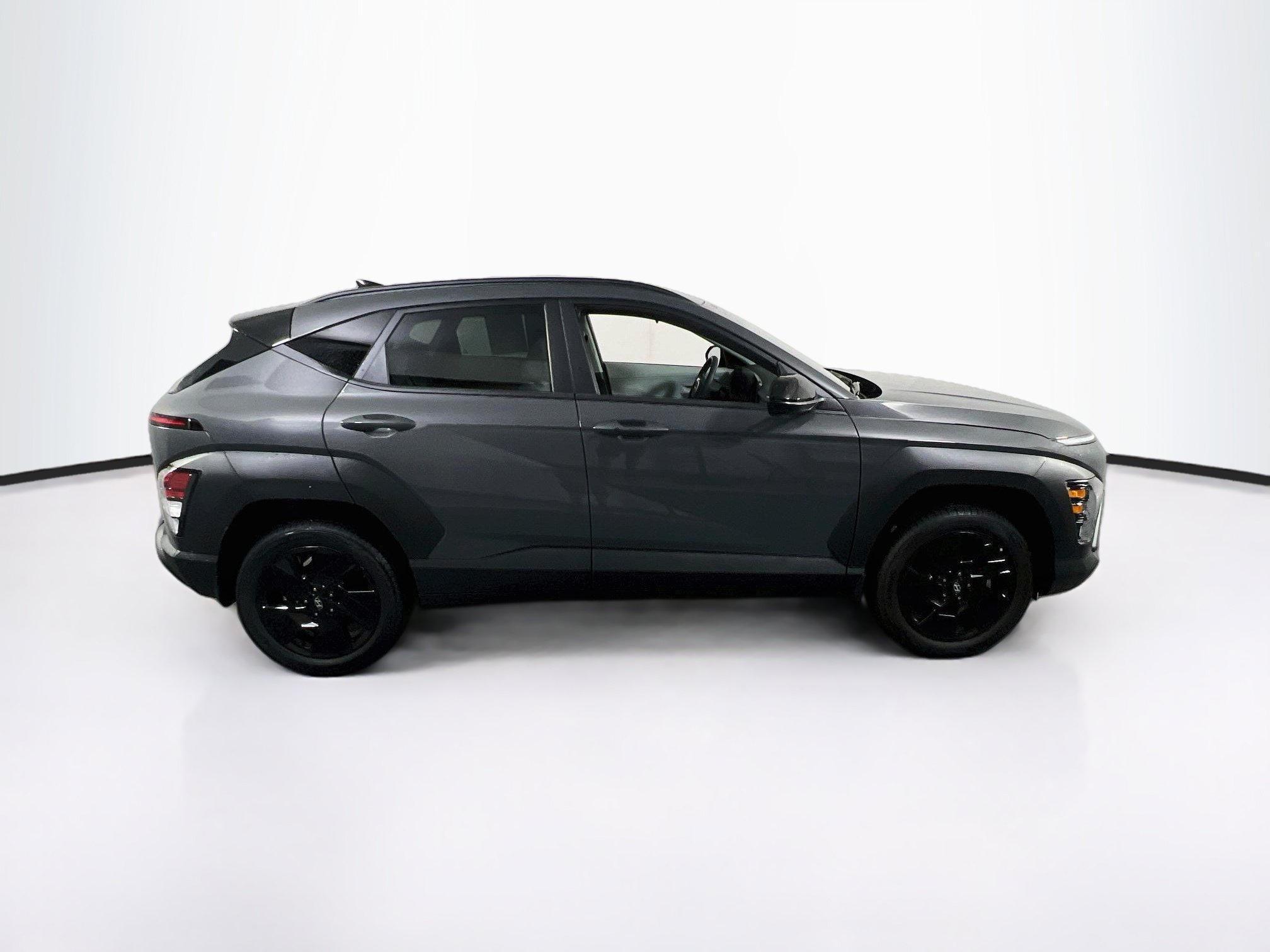 Used 2026 Hyundai Kona SEL Sport AWD/4WD image 4