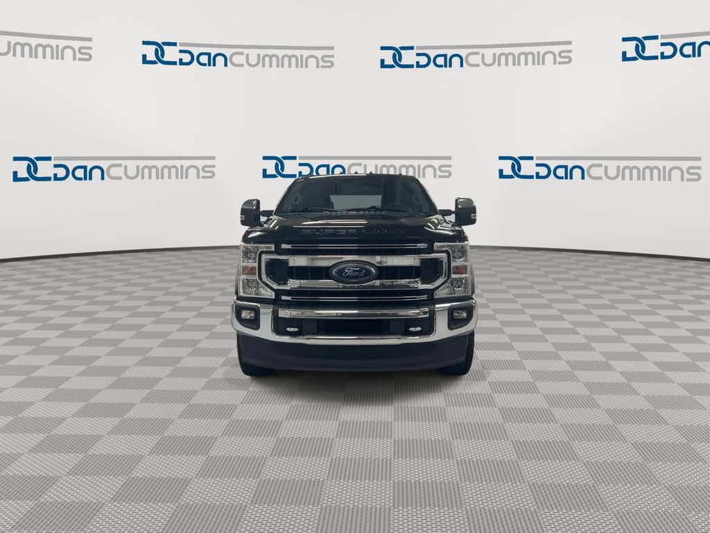 Used 2020 Ford F350 XLT w/ XLT Premium Package AWD/4WD image 3