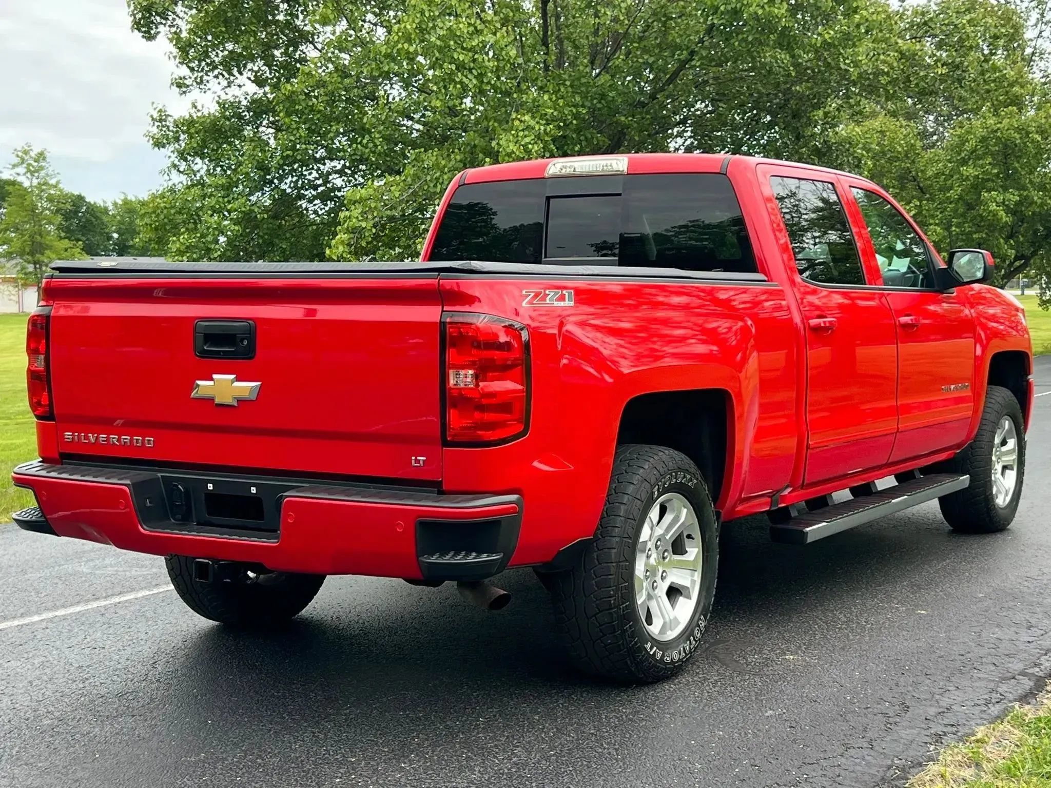Used 2016 Chevrolet Silverado 1500 LT w/ All Star Edition AWD/4WD image 5
