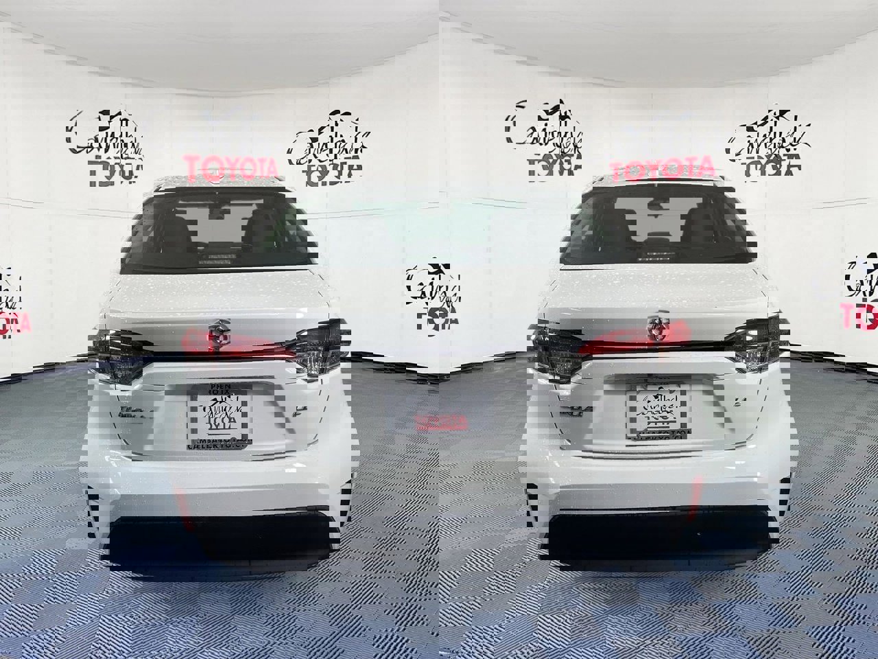Used 2024 Toyota Corolla LE image 6
