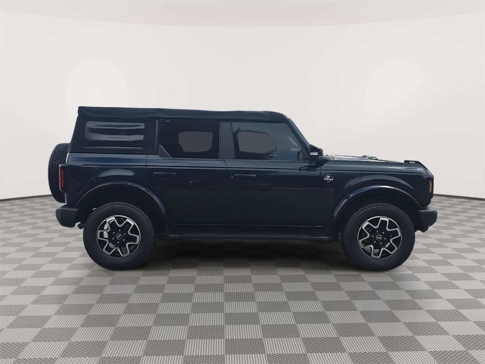 Used 2021 Ford Bronco Outer Banks AWD/4WD image 23