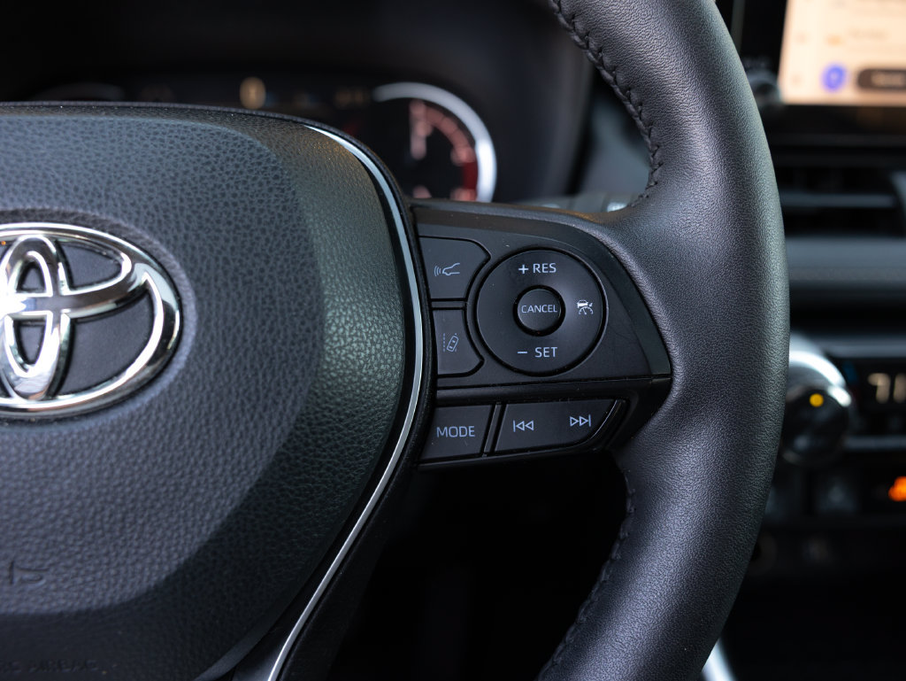 Used 2024 Toyota RAV4 XLE w/ Convenience Package AWD/4WD image 16