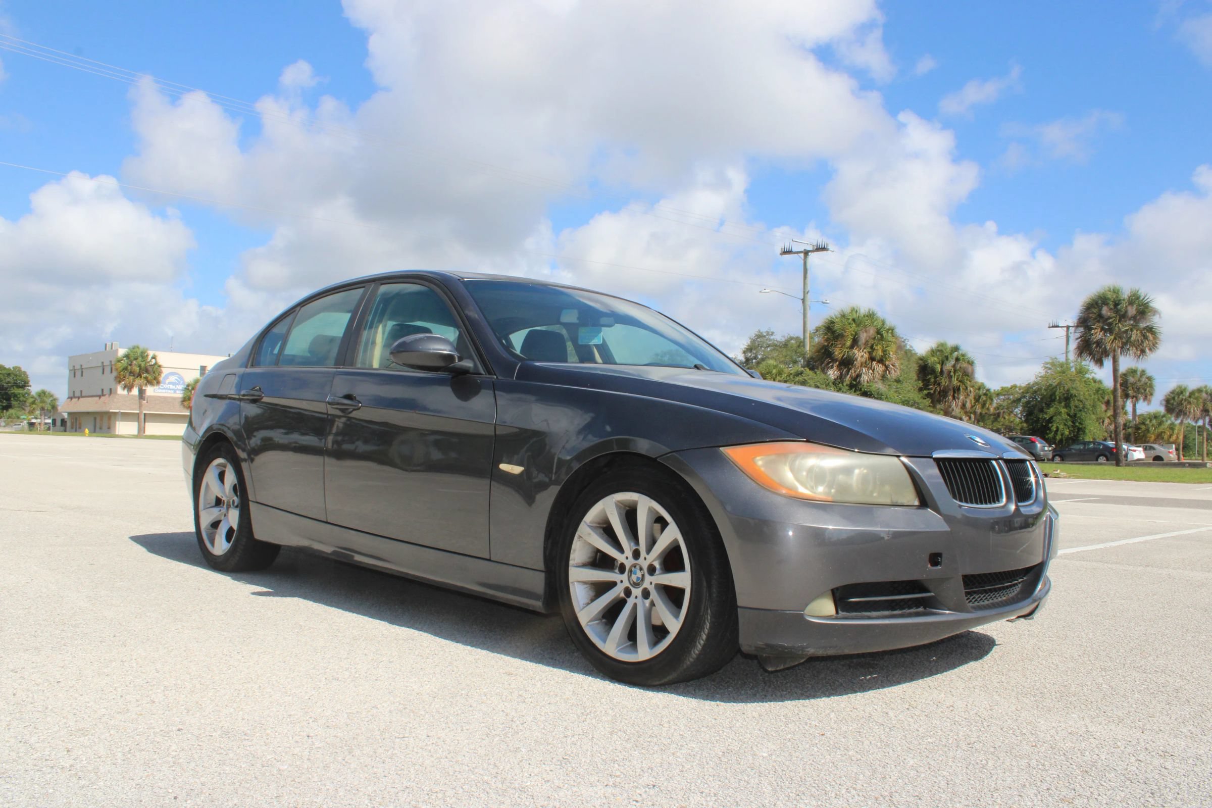 Used 2006 BMW 325i Sedan RWD image 13