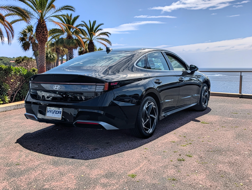 New 2026 Hyundai Sonata SEL FWD image 5