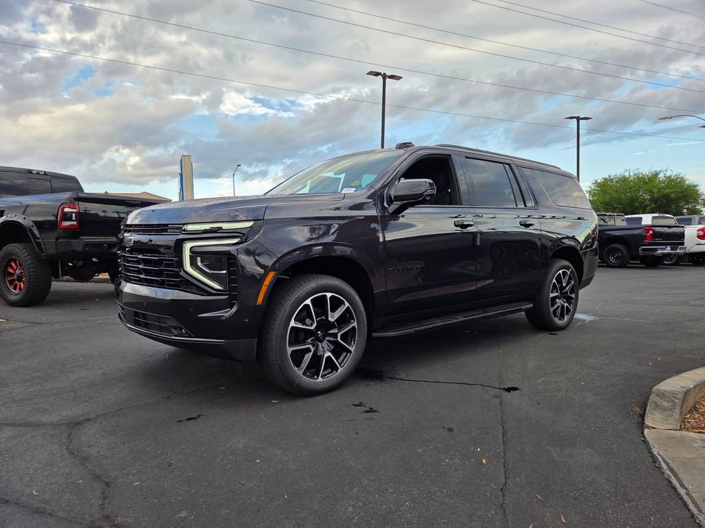 New 2026 Chevrolet Suburban RST w/ Comfort Package image 2