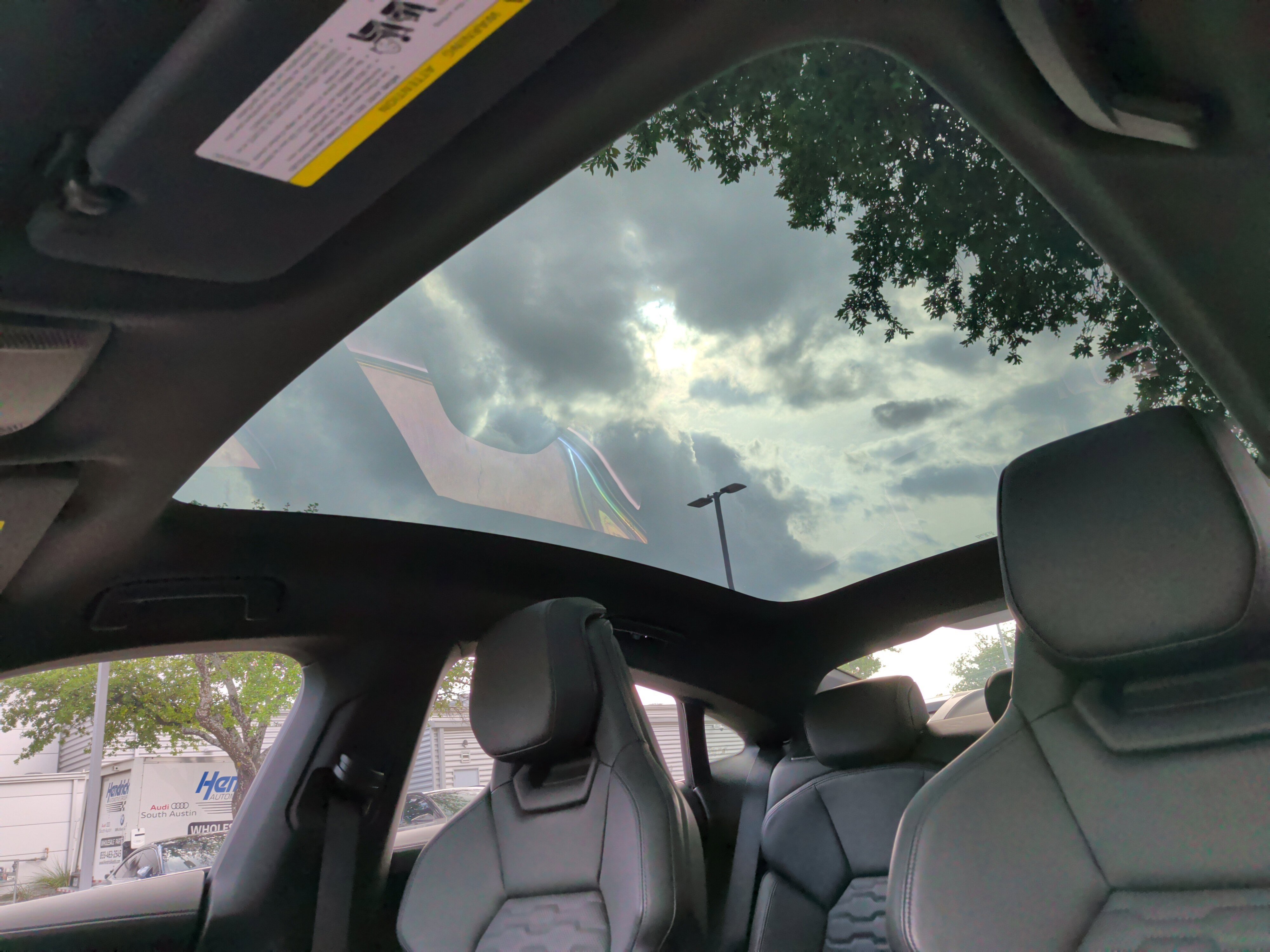 Certified 2022 Audi e-tron GT Prestige w/ Prestige Package AWD/4WD image 31