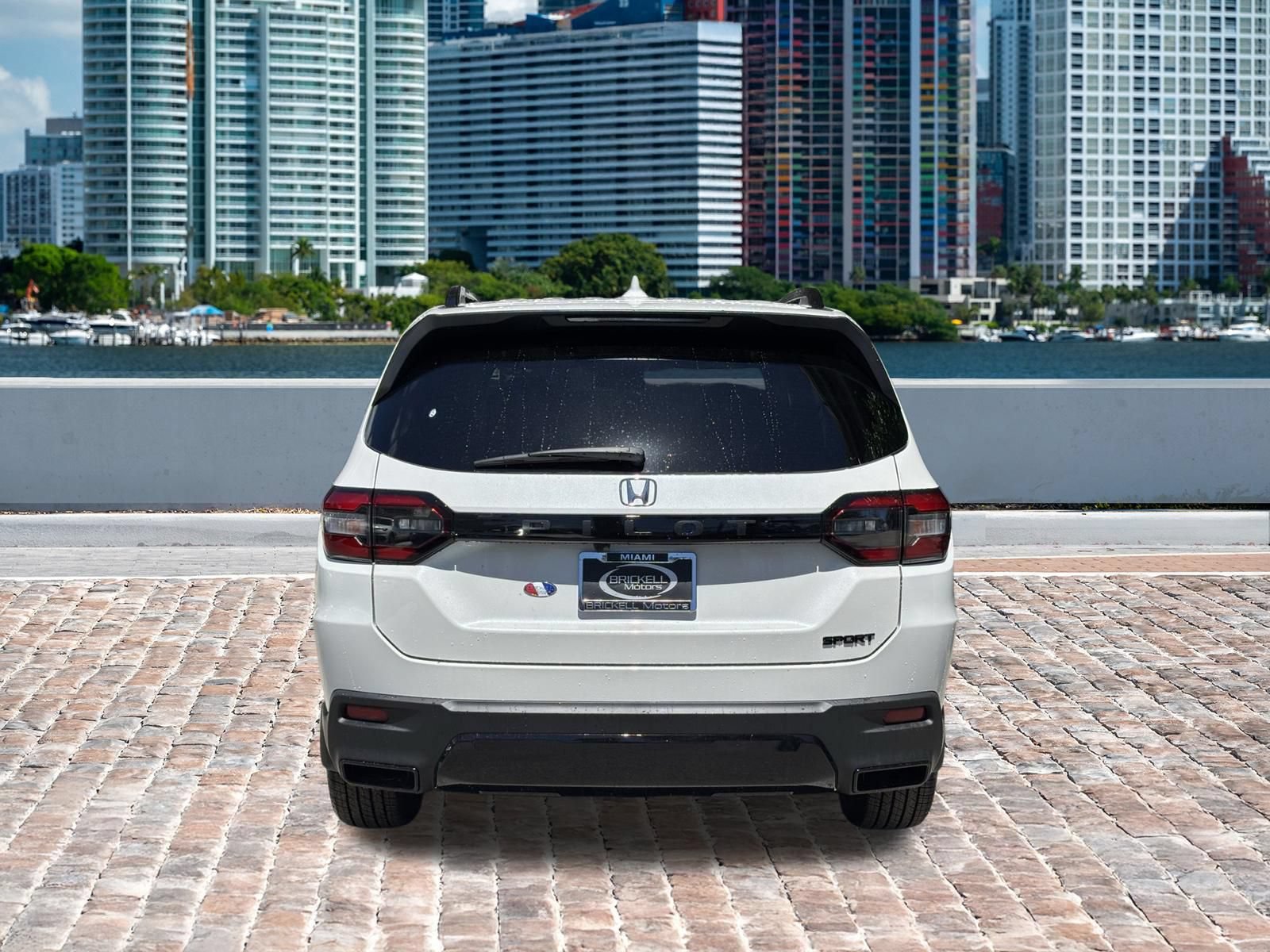 New 2026 Honda Pilot Sport image 6
