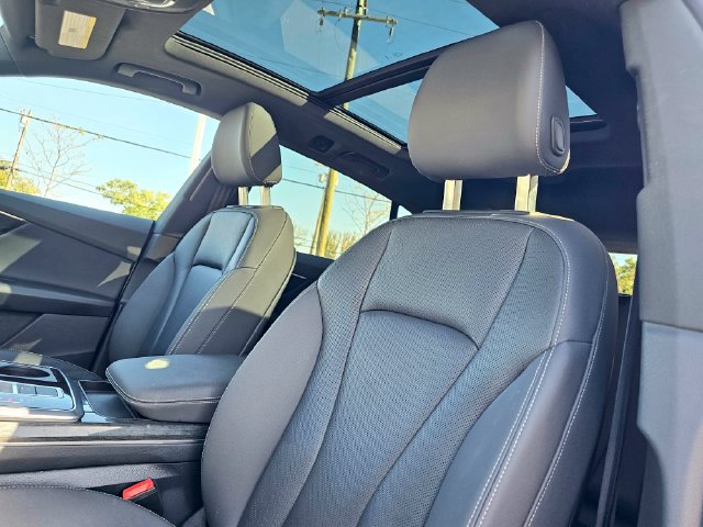 Used 2021 Audi Q8 Premium Plus w/ Premium Plus Package AWD/4WD image 19