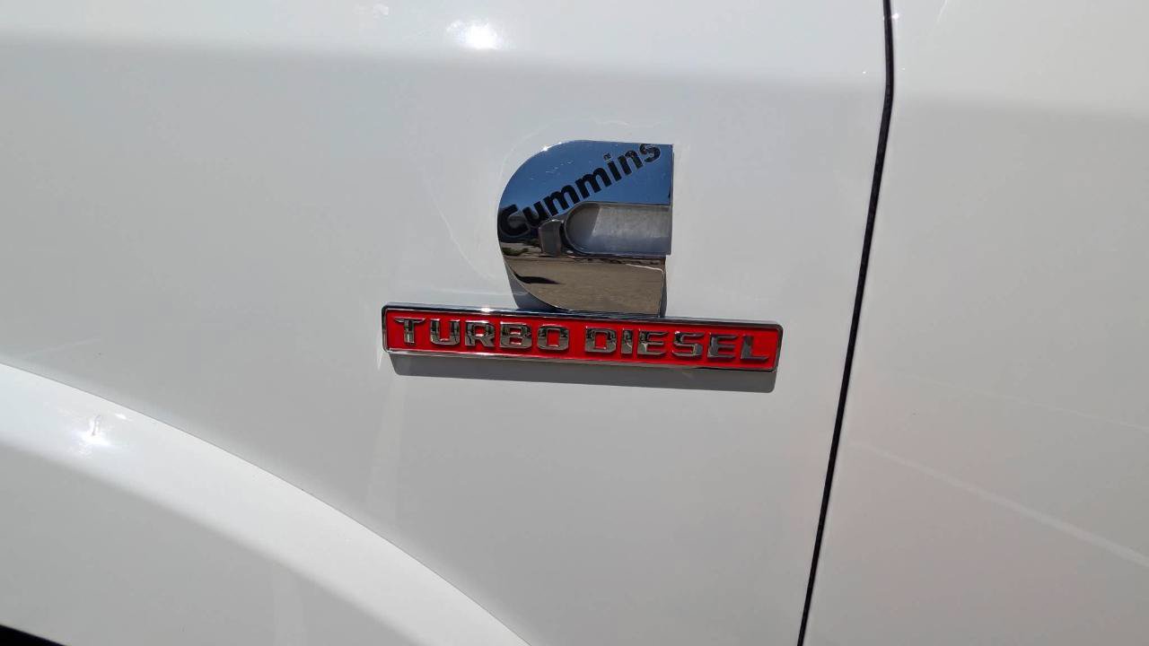 Used 2020 RAM 3500 Laramie AWD/4WD image 11