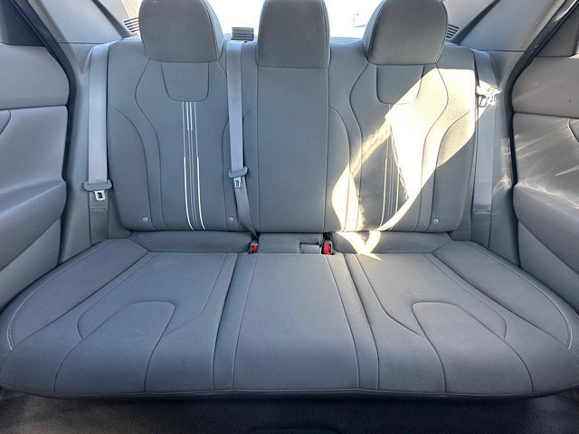 Used 2023 Hyundai Elantra SEL w/ Cargo Package FWD image 27