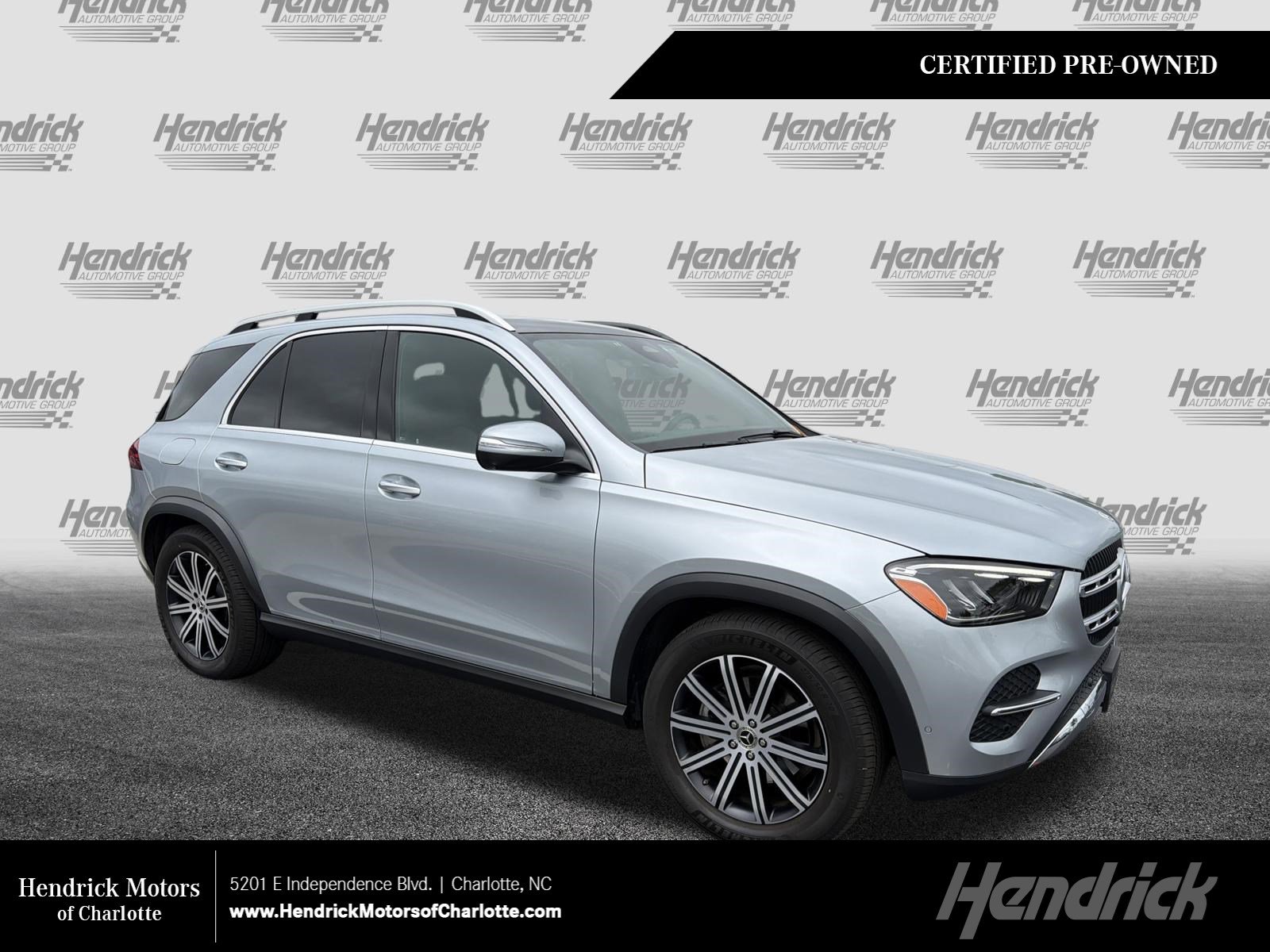 Used 2025 Mercedes-Benz GLE 350 4MATIC image 1