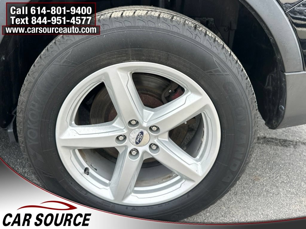 Used 2016 Ford Explorer XLT w/ Equipment Group 202A AWD/4WD image 23