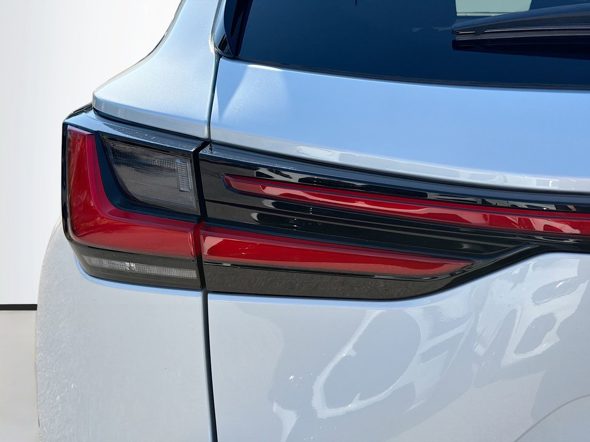 Used 2023 Lexus NX 350h AWD w/ Premium Package image 11