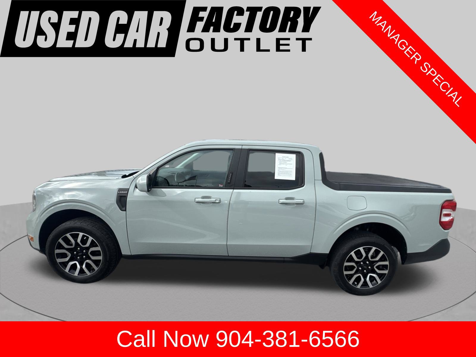 Used 2023 Ford Maverick Lariat FWD image 8