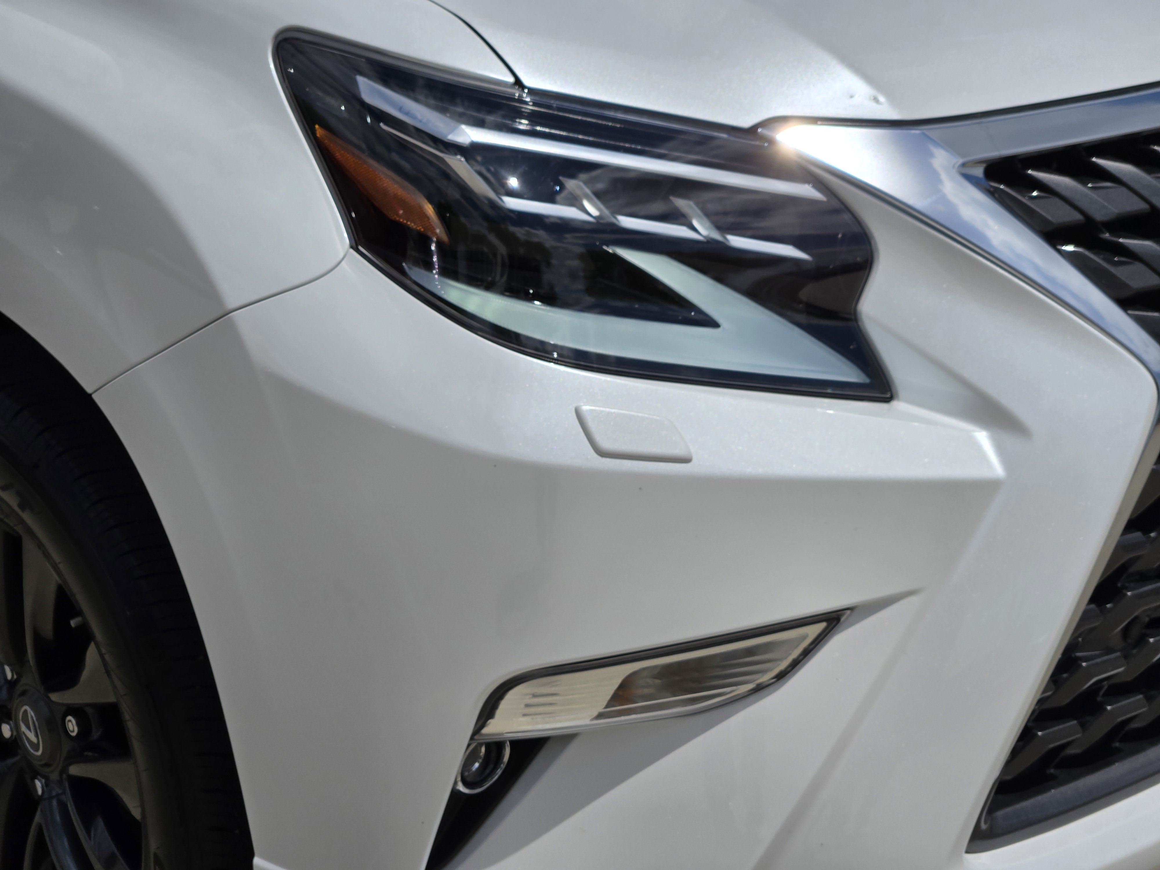 Used 2023 Lexus GX 460 Premium w/ Premium Plus Package AWD/4WD image 10