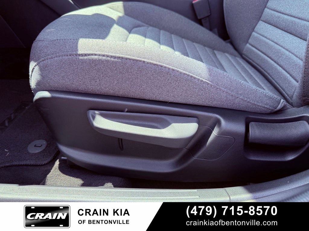 Certified 2025 Kia K4 EX FWD image 11