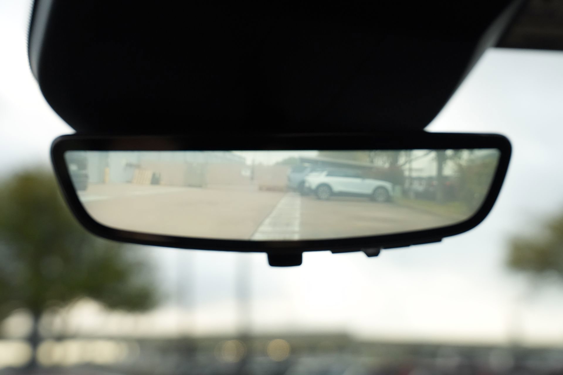 Certified 2024 Cadillac Escalade ESV V w/ Heavy-Duty Trailer Package image 15