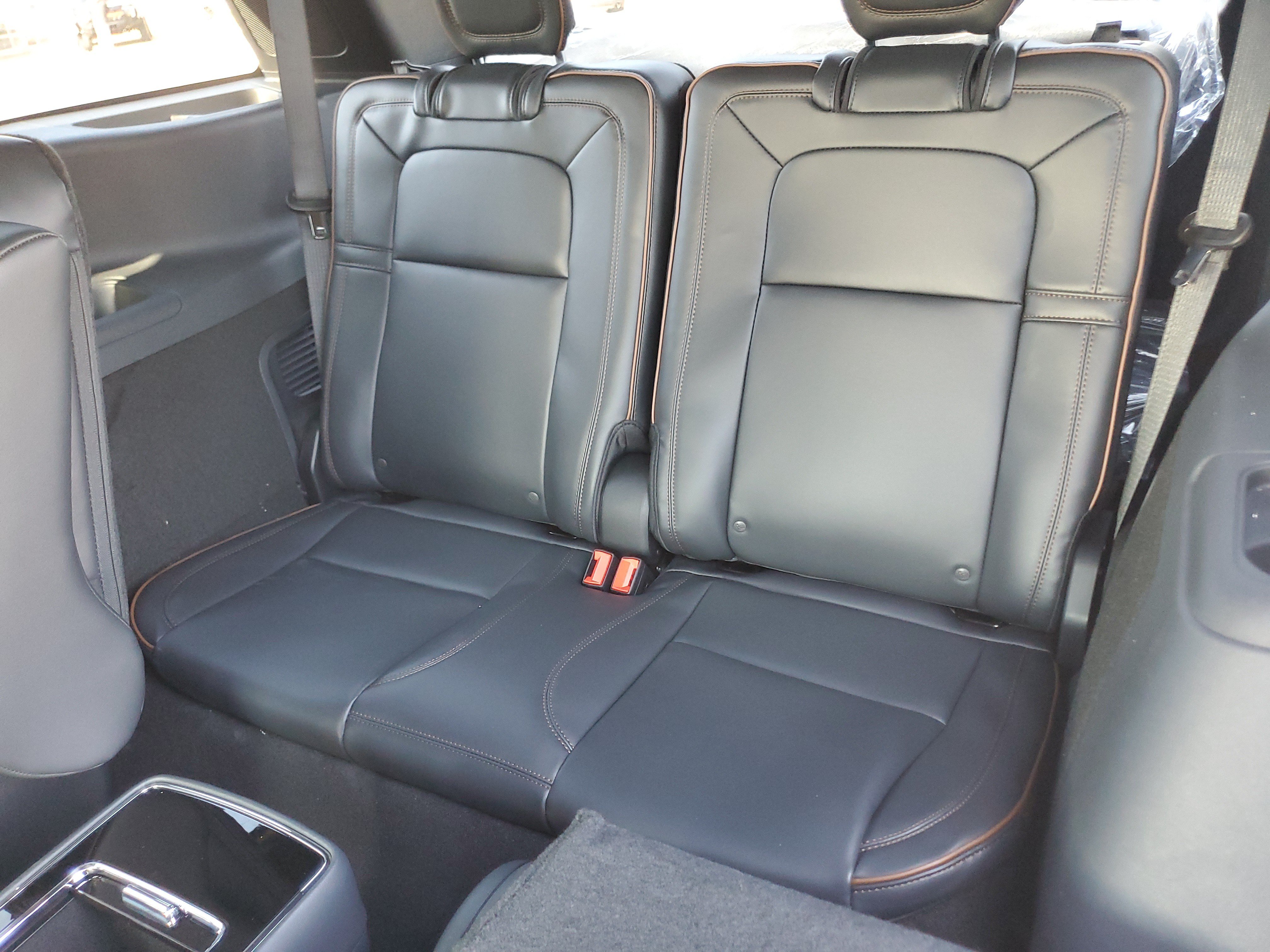 New 2027 Lincoln Aviator Black Label w/ Black Label Special Edition AWD/4WD image 28